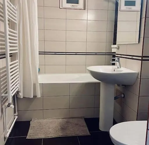 Marina By The Sea * Mangalia