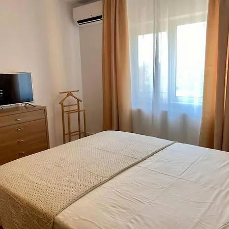 Marina By The Sea Apartment