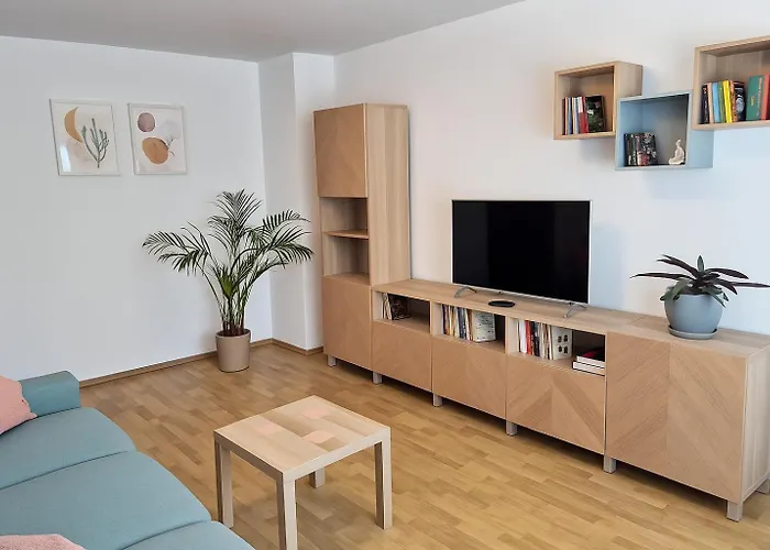 Marina By The Sea Apartament *